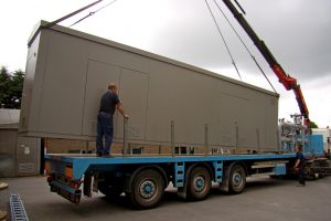 Kiosque extérieur de 10 mètres de long